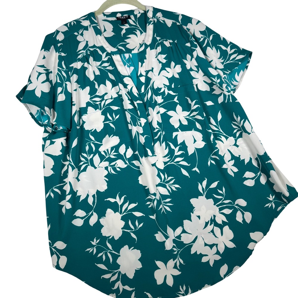 Torrid Harper Blouse Teal Green White Floral Georgette Short‎ Sleeve Top Size 1